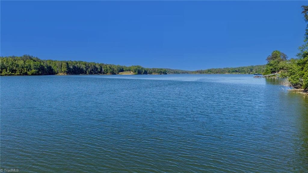 Stick/Site Built at 318 Heron Point Drive, Wilkesboro NC 28697, photo 40 of 47