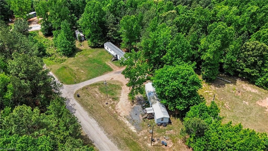 Remarks at 50 Pineview Circle, Wadesboro NC 28170, photo 4 of 16