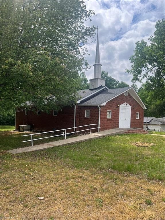 Investment at 219 Jackson Avenue, Lexington NC 27295, photo 5 of 35