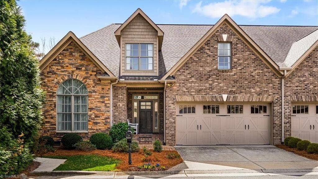 6 Blakeney Place, Greensboro NC 27408