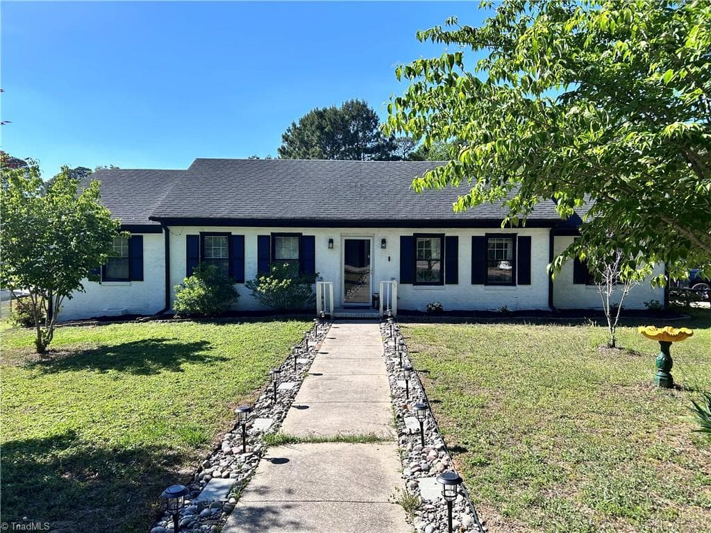 2 Terrell Place, Louisburg NC 27549