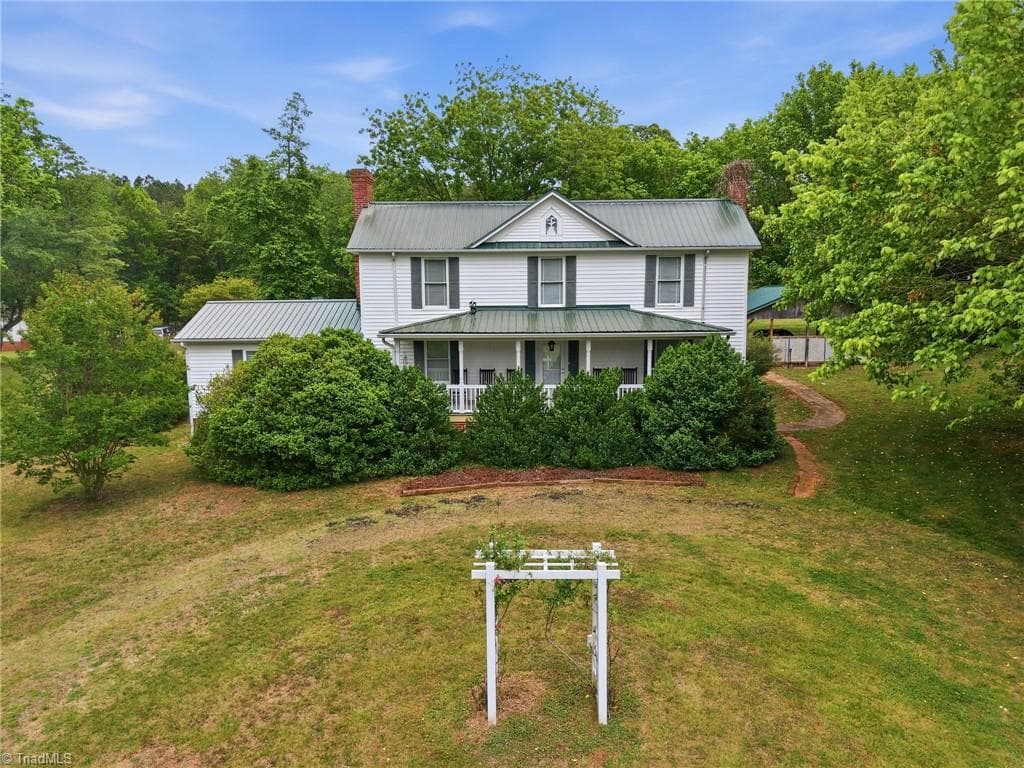 851 Case School Road, Mayodan NC 27027