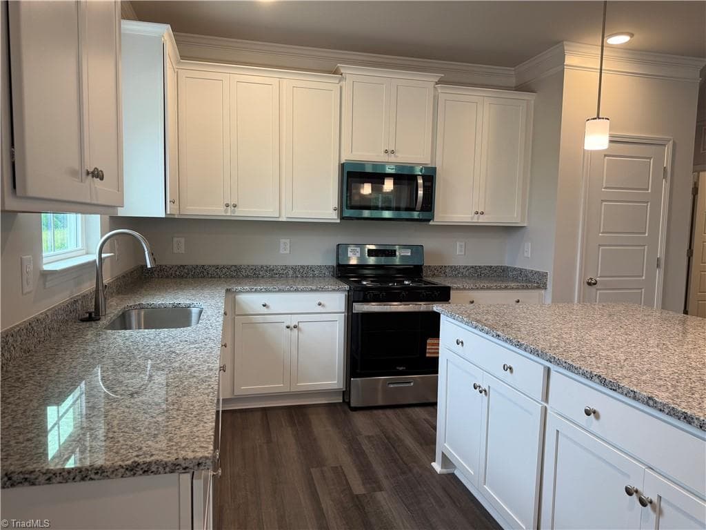 Stick/Site Built at 2823 Berwick Valley Drive, Winston-Salem NC 27127, Winston-Salem, photo 8 of 25