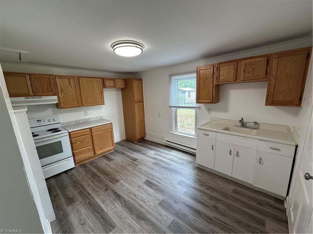 Stick/Site Built at 2725 Urban Street, Winston-Salem NC 27107, Winston-Salem, photo 4 of 19