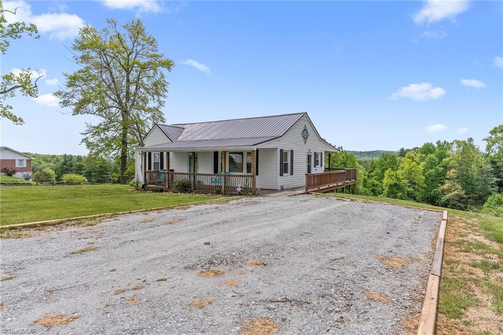 Stick/Site Built at 4532 Nc Highway 18 N, Sparta NC 28675, photo 6 of 50