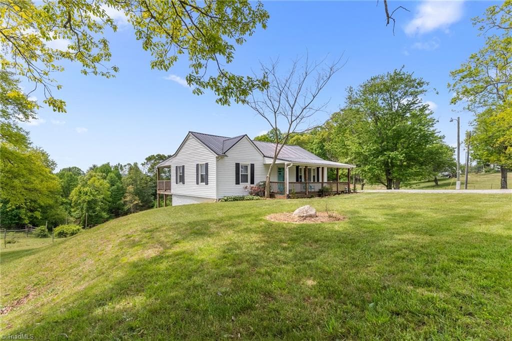 Stick/Site Built at 4532 Nc Highway 18 N, Sparta NC 28675, photo 24 of 50