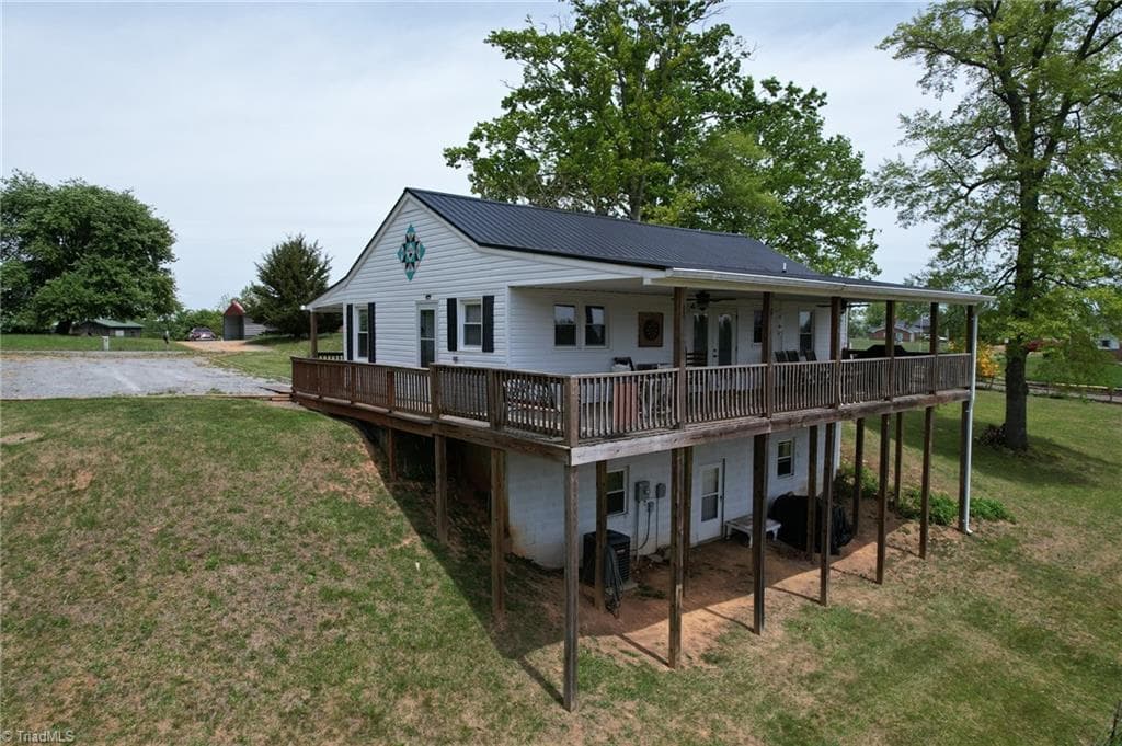 Stick/Site Built at 4532 Nc Highway 18 N, Sparta NC 28675, photo 30 of 50