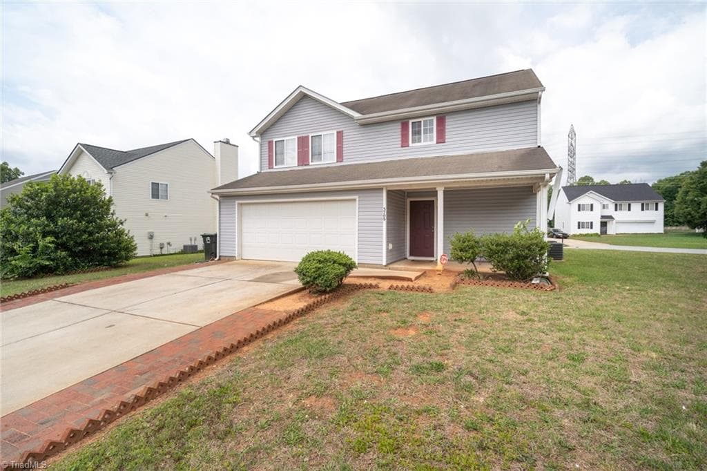 5709 Waterpoint Drive, Browns Summit NC 27214