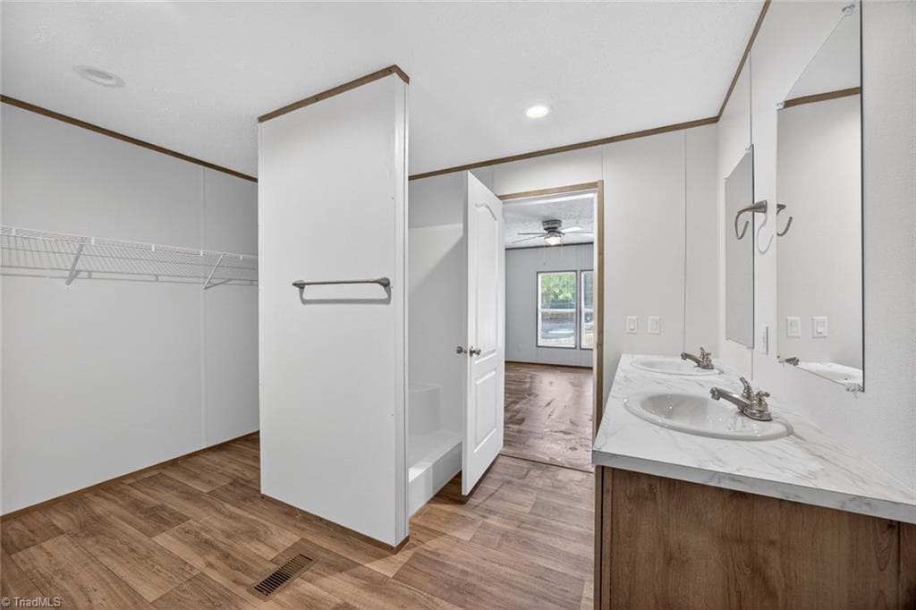 Manufactured Home at 194 Harvick Lane, Lexington NC 27292, Lexington, photo 23 of 43