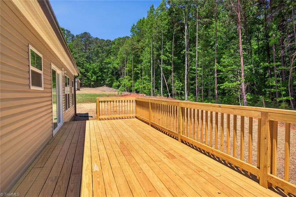 Manufactured Home at 194 Harvick Lane, Lexington NC 27292, Lexington, photo 36 of 43