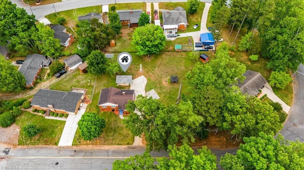 Stick/Site Built at 206 Forestrose Drive, Lexington NC 27295, photo 48 of 50
