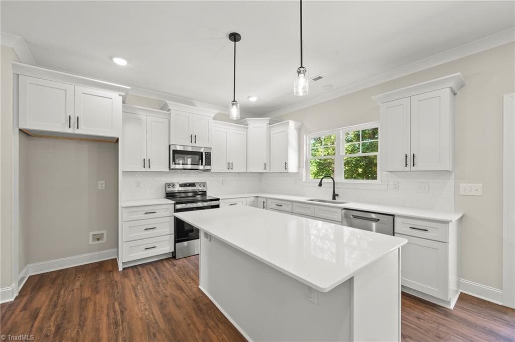 Stick/Site Built at 1920 Wild Rosewood Way, Winston-Salem NC 27103, Winston-Salem, photo 8 of 32