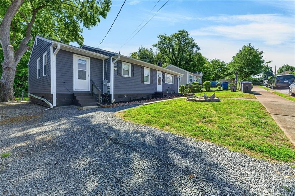 Stick/Site Built at 309 Beaumont Street, Winston-Salem NC 27101, Winston-Salem, photo 2 of 27