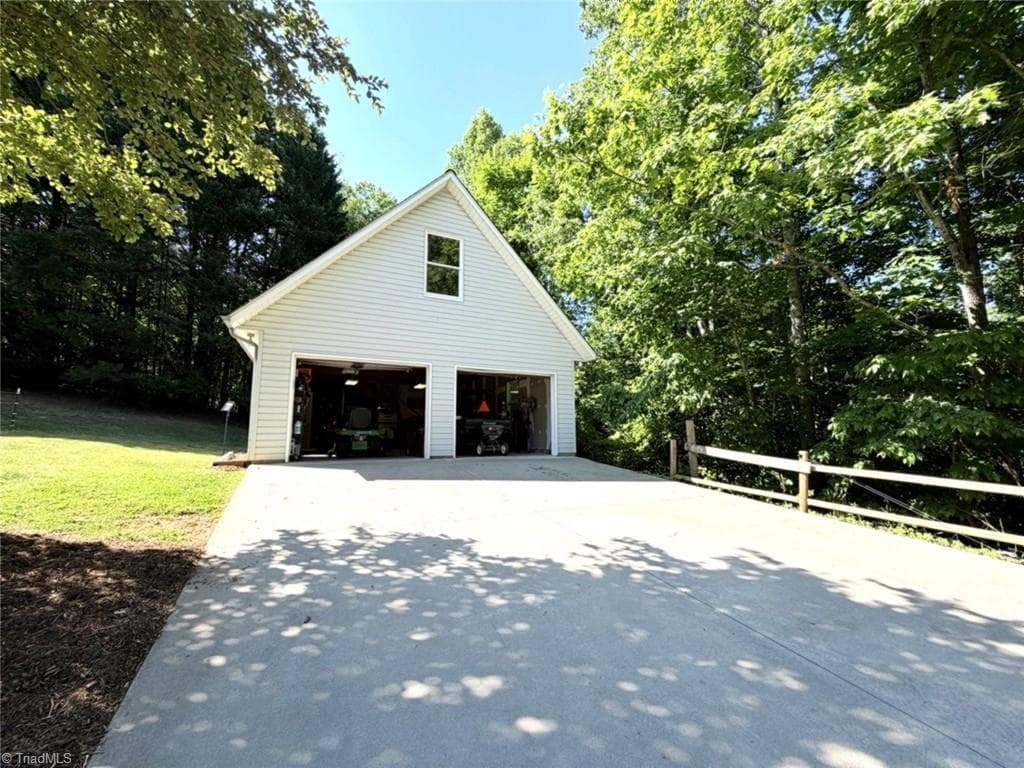 Stick/Site Built at 2472 Hamby Mountain Road, Wilkesboro NC 28697, Wilkesboro, photo 7 of 100