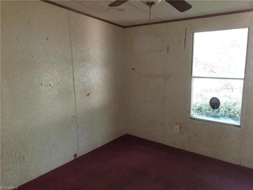 Manufactured Home at 142 Hope Lane, Mocksville NC 27028, Mocksville, photo 27 of 38