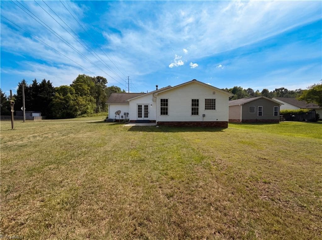 Stick/Site Built at 2015 Gyro Drive, Winston-Salem NC 27127, photo 17 of 18
