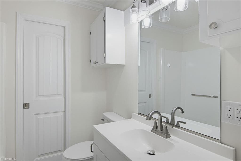 Stick/Site Built at 214 Moon Street, Thomasville NC 27360, photo 18 of 32