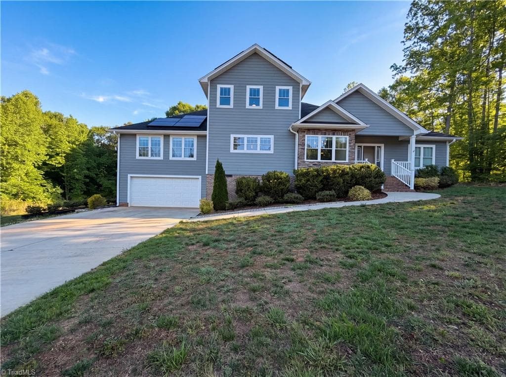 138 Matthias Court, Mocksville NC 27028