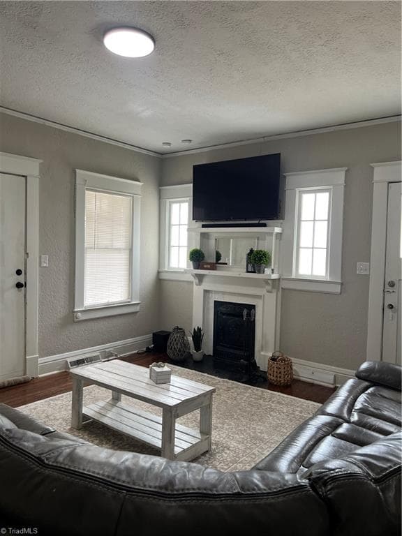 Stick/Site Built at 1006 Gordon Street, High Point NC 27260, photo 10 of 16