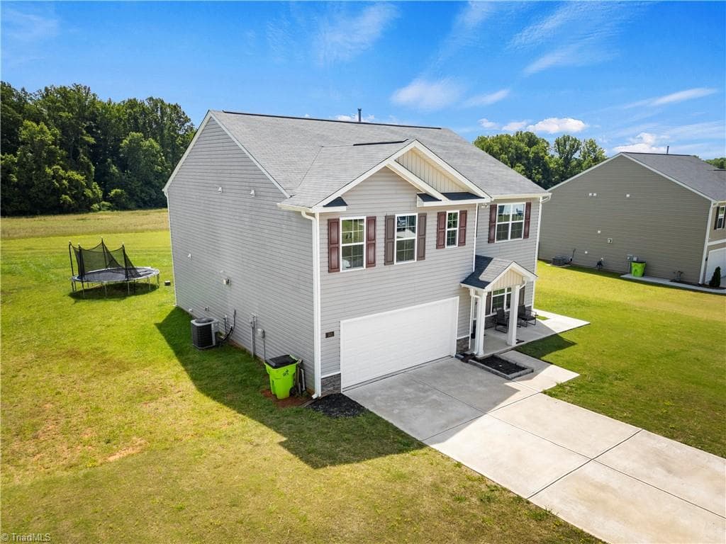 Stick/Site Built at 183 Ashfield Lane, Lexington NC 27292, photo 5 of 50