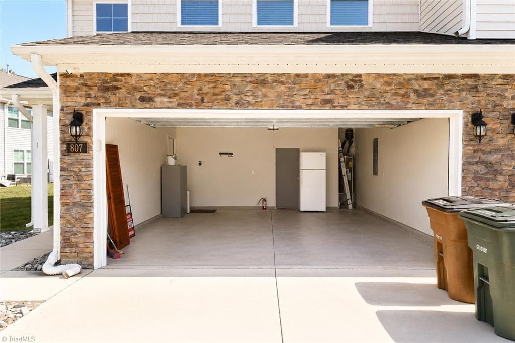 Stick/Site Built at 807 Riley Lane, Greensboro NC 27455, photo 2 of 32