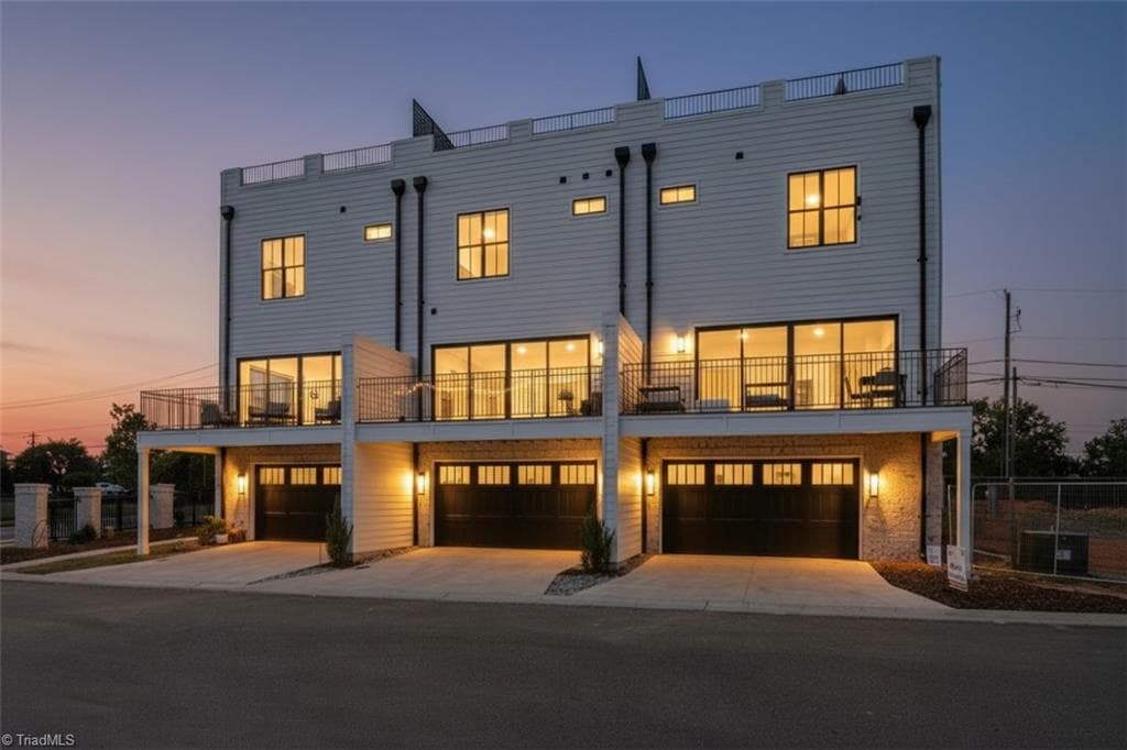 Stick/Site Built at 3235 W Friendly Avenue, Greensboro NC 27408, photo 50 of 50