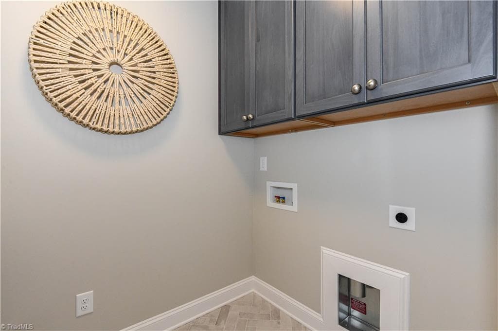Stick/Site Built at 3233 W Friendly Avenue, Greensboro NC 27408, photo 35 of 50