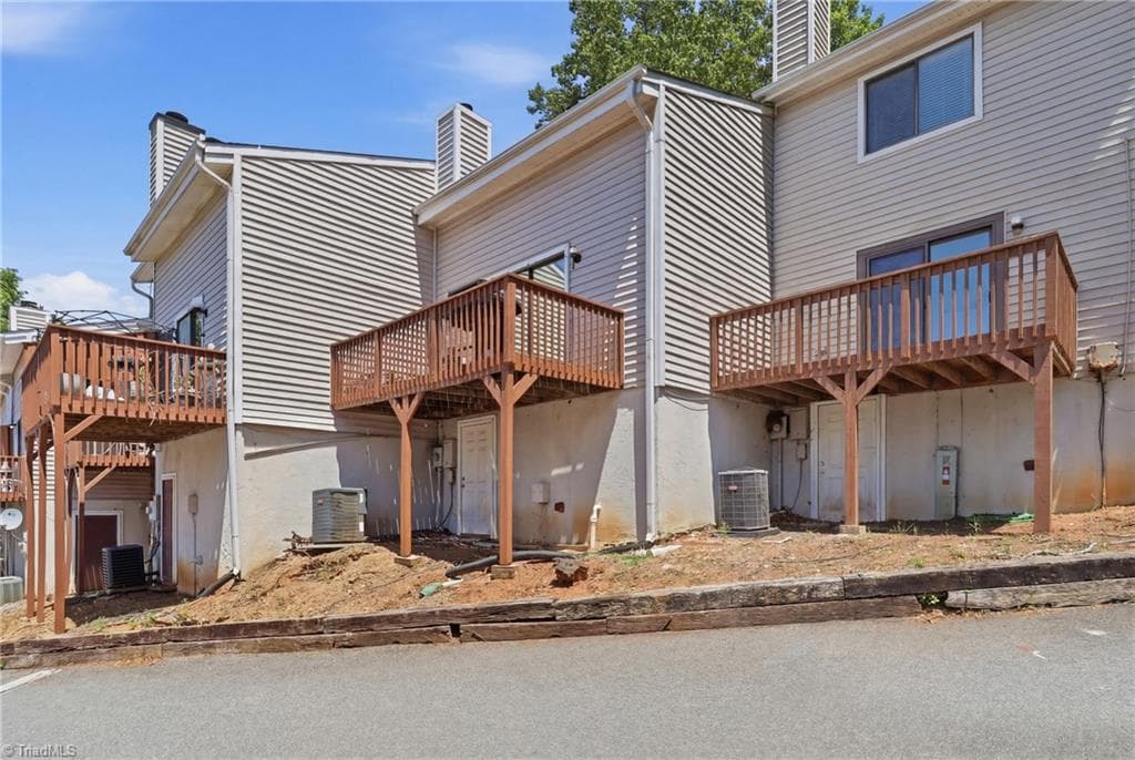 Stick/Site Built at 3588 Heathrow Drive, Winston-Salem NC 27127, Winston-Salem, photo 27 of 28
