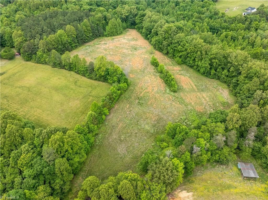 Agriculture at 4275 Grubbs Road, Walkertown NC 27051, photo 3 of 16