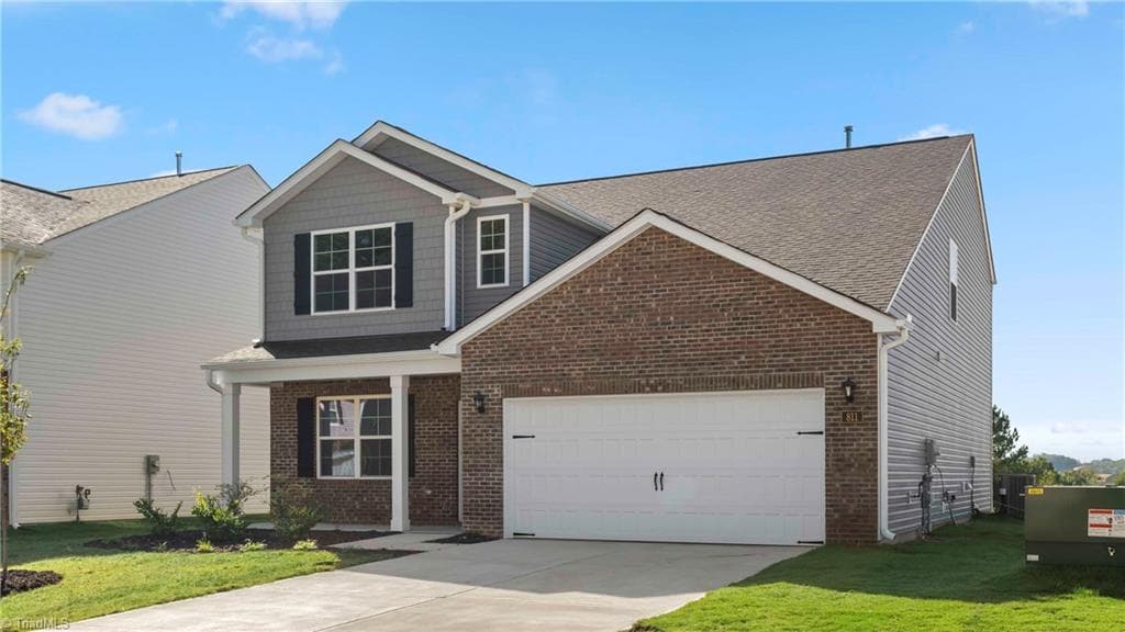 Stick/Site Built at 811 Bryson Boulevard, Lexington NC 27295, photo 3 of 21