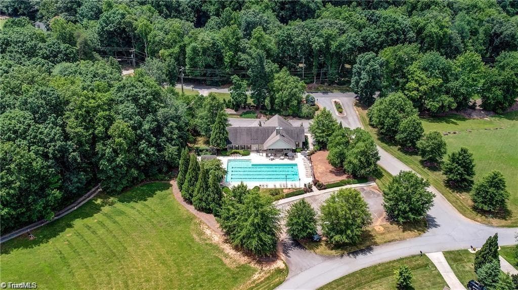 Single Family Residence at 8435 Newgate Trace, Browns Summit NC 27214, photo 3 of 3