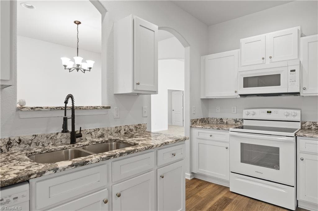 Stick/Site Built at 266 Kendall Drive, Winston-Salem NC 27107, Winston-Salem, photo 13 of 43
