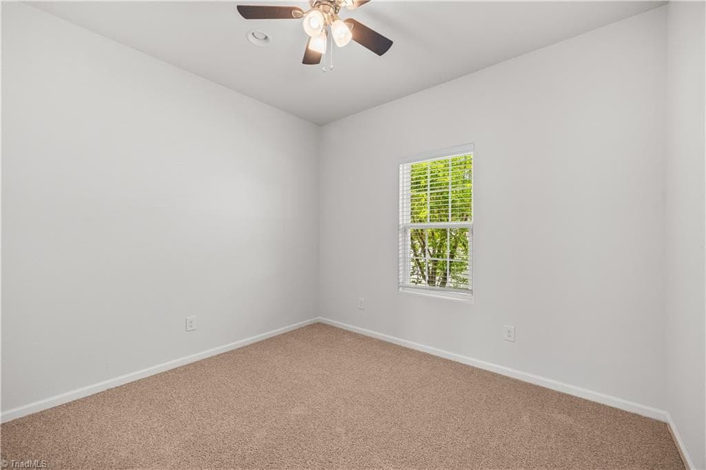 Stick/Site Built at 266 Kendall Drive, Winston-Salem NC 27107, Winston-Salem, photo 30 of 43