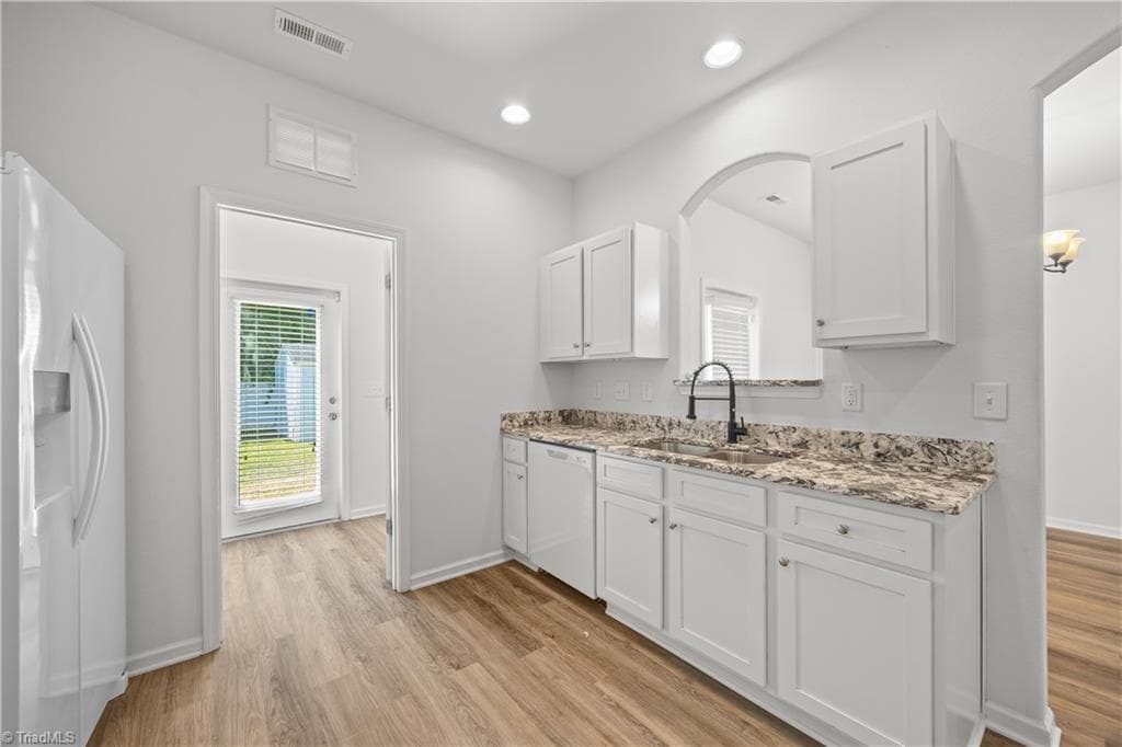 Stick/Site Built at 266 Kendall Drive, Winston-Salem NC 27107, Winston-Salem, photo 14 of 43