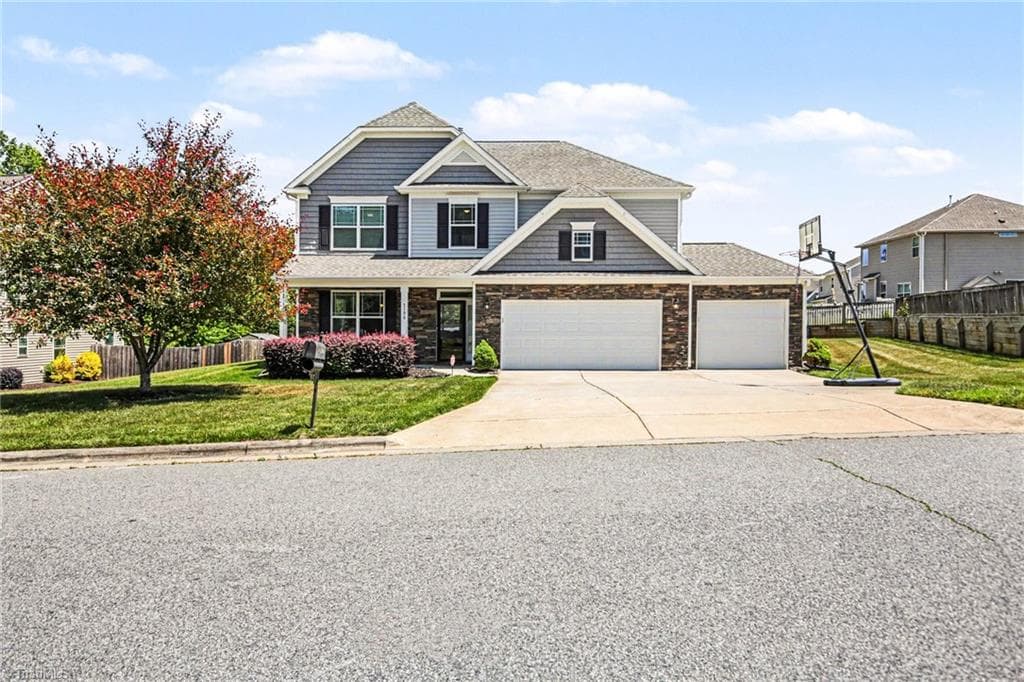 Stick/Site Built at 2506 Copperleaf Court, High Point NC 27265, photo 36 of 36