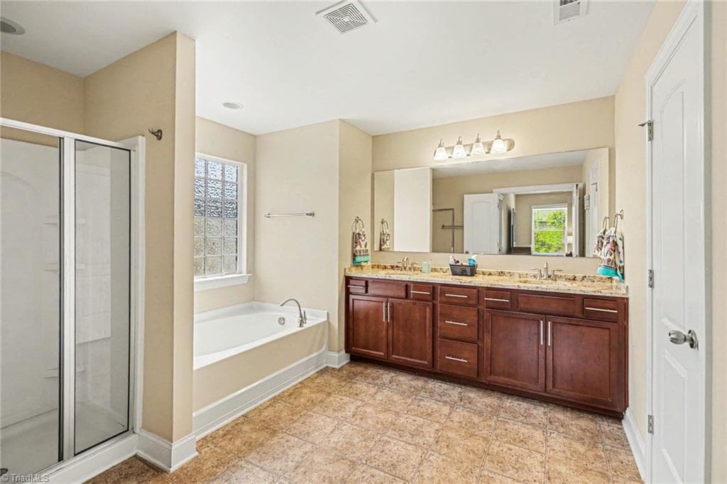 Stick/Site Built at 2506 Copperleaf Court, High Point NC 27265, photo 21 of 36