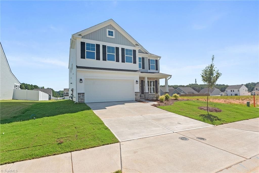 Stick/Site Built at 853 Brooklet Court, Winston-Salem NC 27127, Winston-Salem, photo 2 of 29