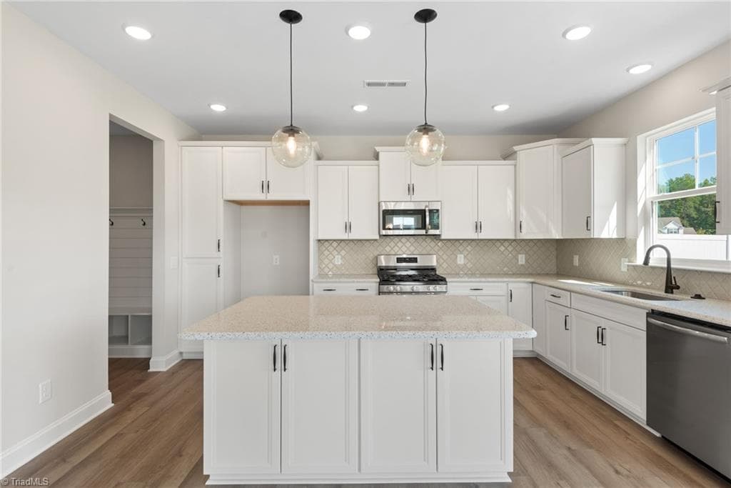 Stick/Site Built at 853 Brooklet Court, Winston-Salem NC 27127, Winston-Salem, photo 10 of 29