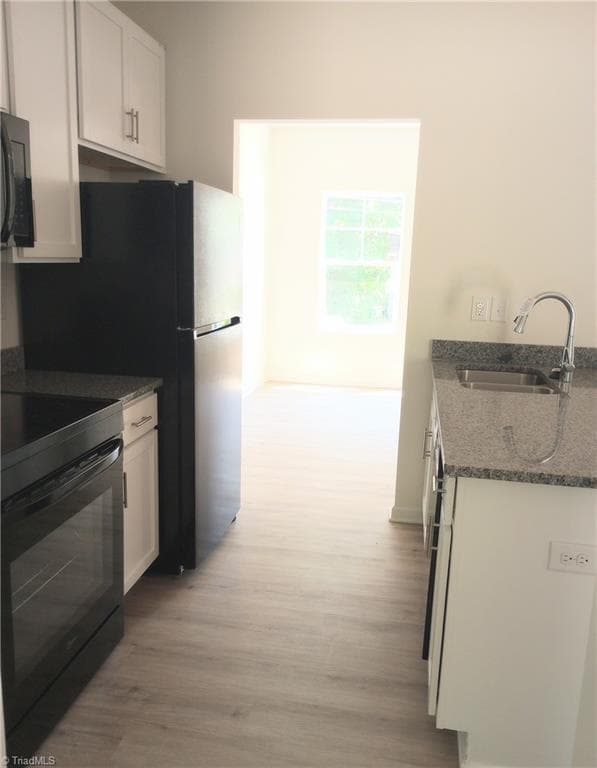 Stick/Site Built at 801 E Commerce Avenue, High Point NC 27260, photo 7 of 18