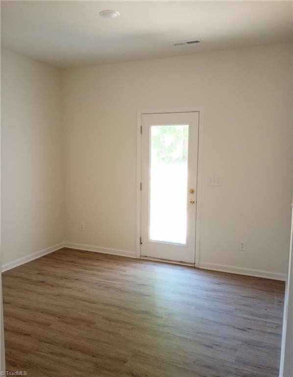 Stick/Site Built at 801 E Commerce Avenue, High Point NC 27260, photo 5 of 18
