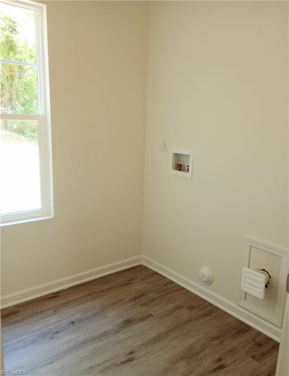 Stick/Site Built at 801 E Commerce Avenue, High Point NC 27260, photo 9 of 18