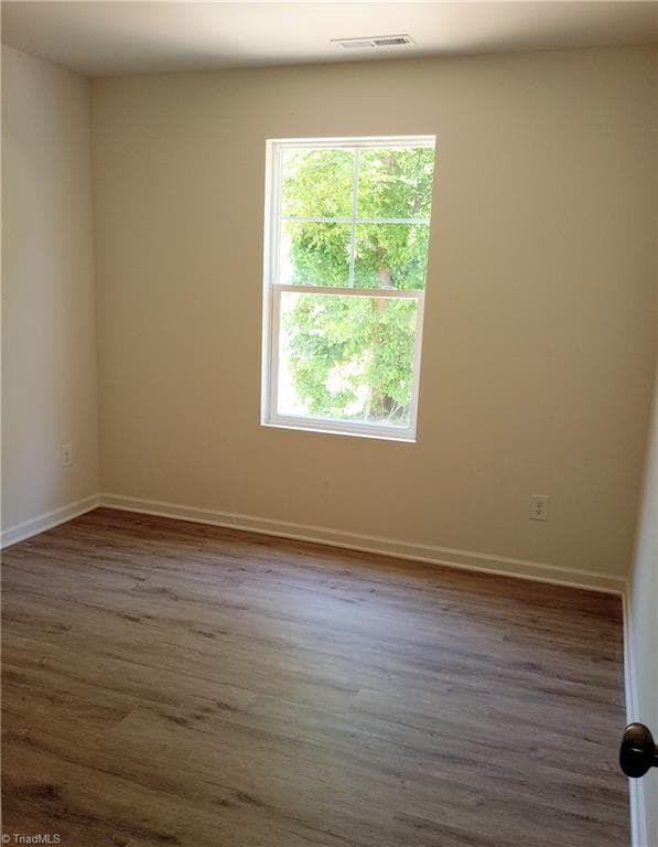 Stick/Site Built at 801 E Commerce Avenue, High Point NC 27260, photo 11 of 18