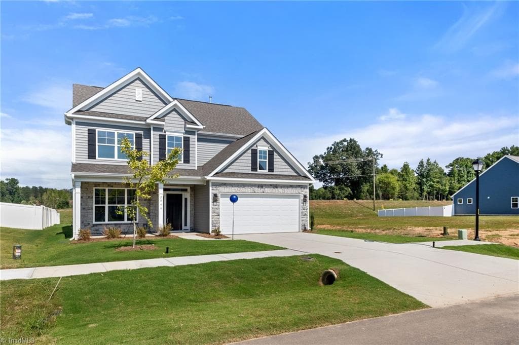 Stick/Site Built at 2046 Abbotts Vista Drive, Kernersville NC 27284, photo 3 of 44