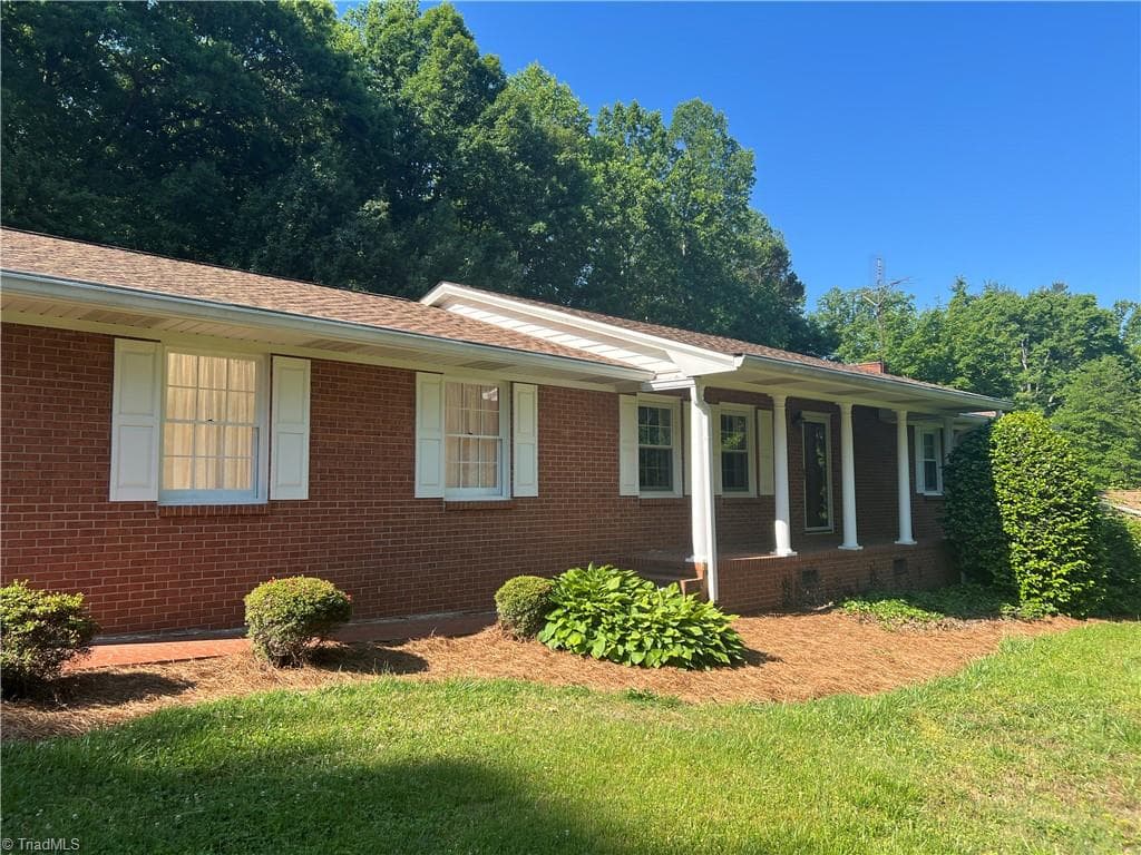 197 Elm Street, Mocksville NC 27028