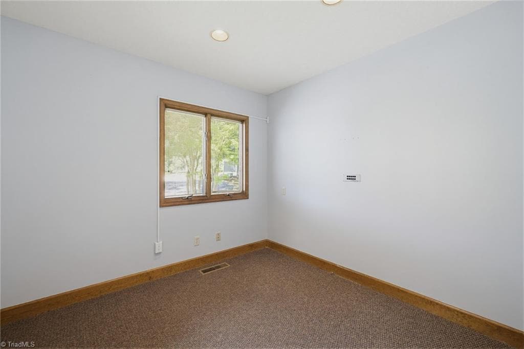 Medical at 114 S Park Terrace, Eden NC 27288, photo 23 of 50