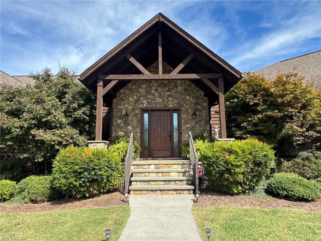 1083 Union Community Road, Thurmond NC 28683