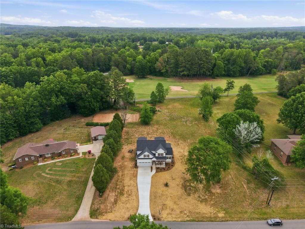 Stick/Site Built at 303 Country Club Drive, Stoneville NC 27048, photo 6 of 50