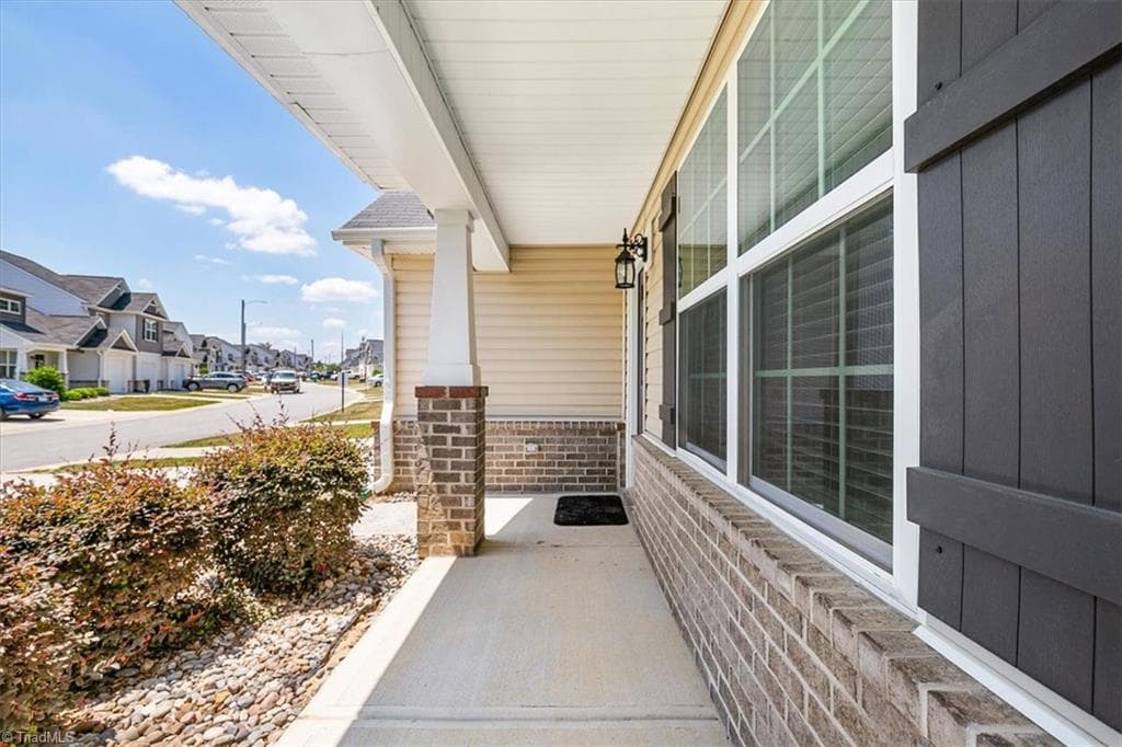 Stick/Site Built at 3887 Copperfield Court, High Point NC 27265, photo 7 of 44