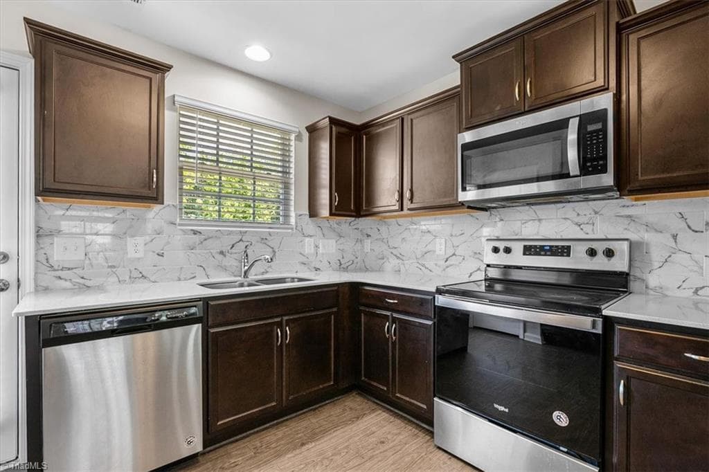 Stick/Site Built at 3887 Copperfield Court, High Point NC 27265, photo 19 of 44