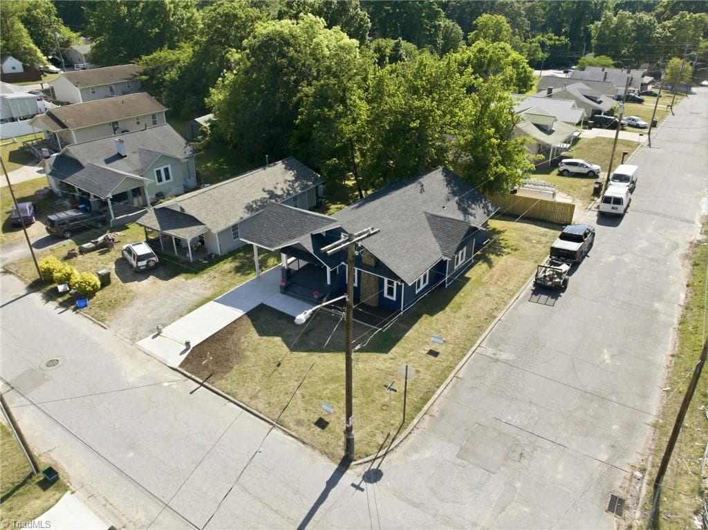 Stick/Site Built at 408 Reid Street, Thomasville NC 27360, photo 29 of 32
